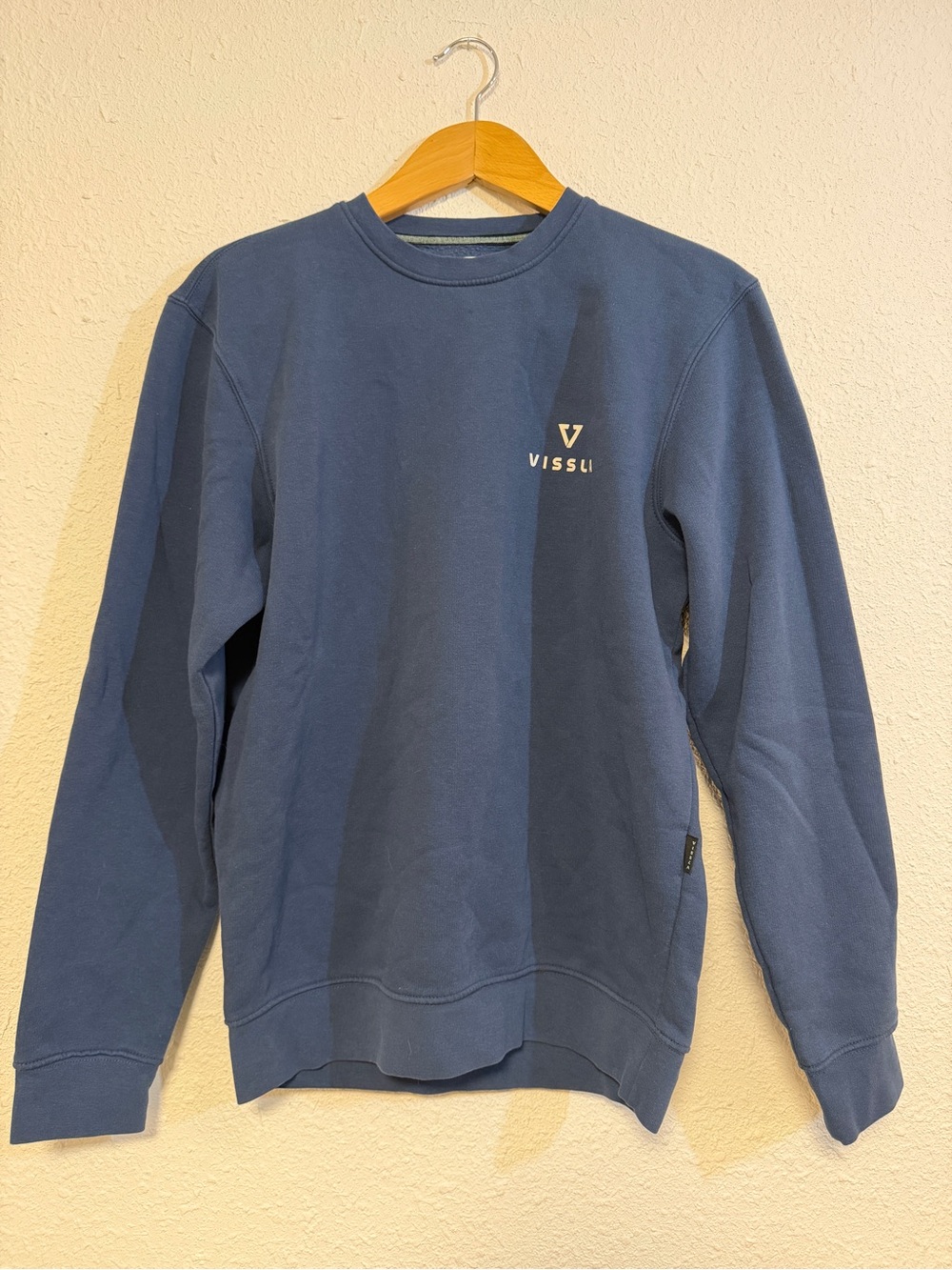 VISSLA Crewneck Sweatshirt in blue Small
